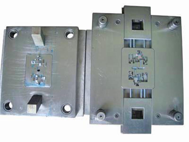 侯马精密塑料模-01